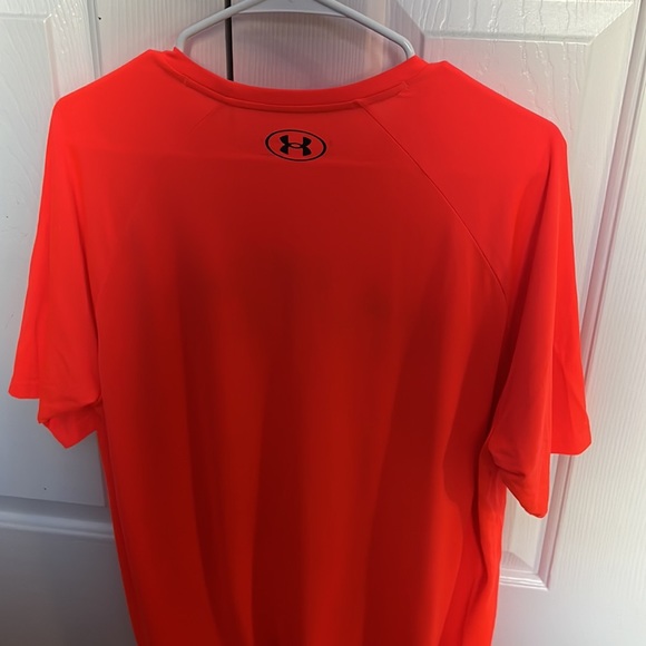 Men athletic Shirt - Picture 3 of 3